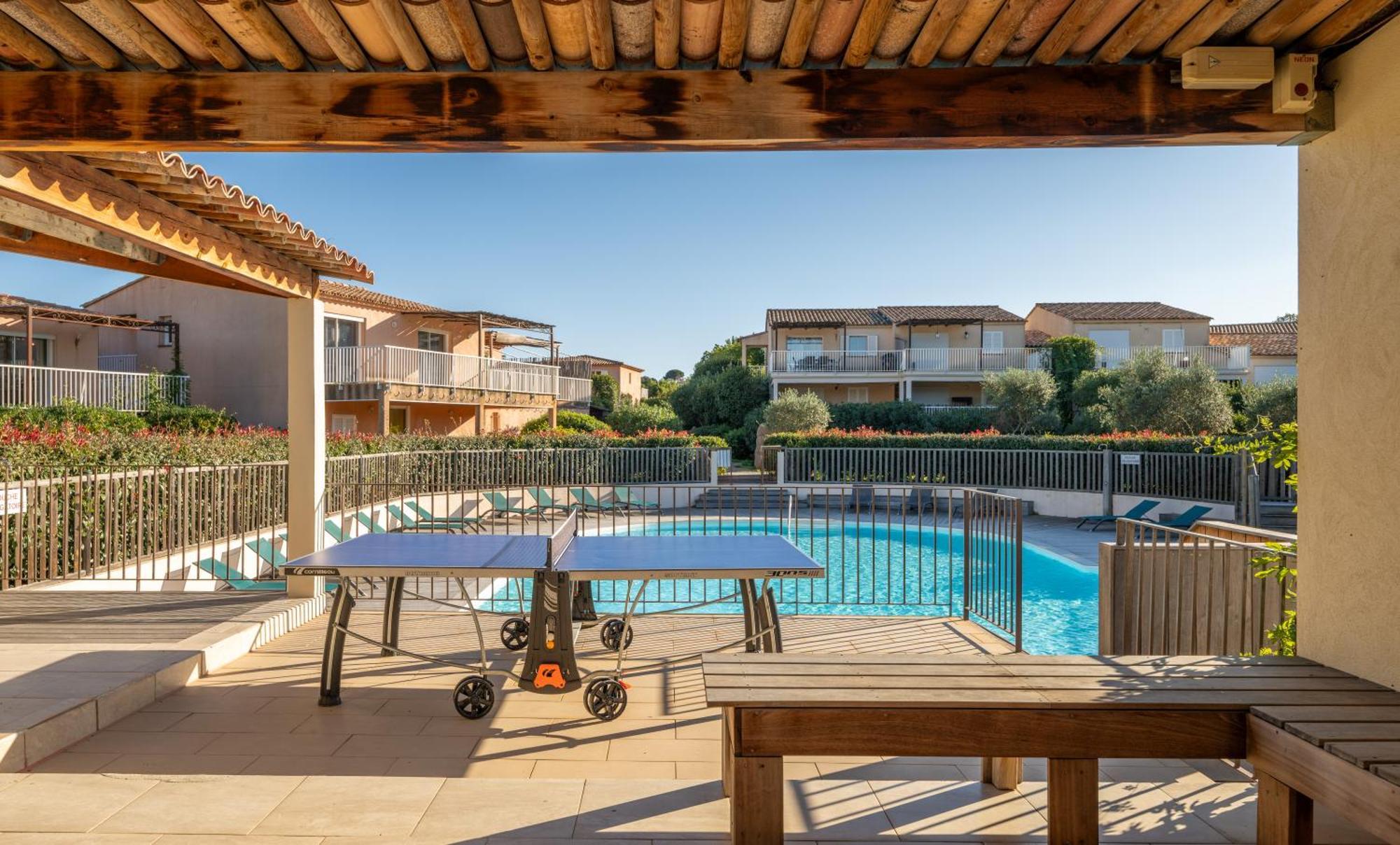 Residence Santa Giulia Park Porto-Vecchio  Exteriör bild