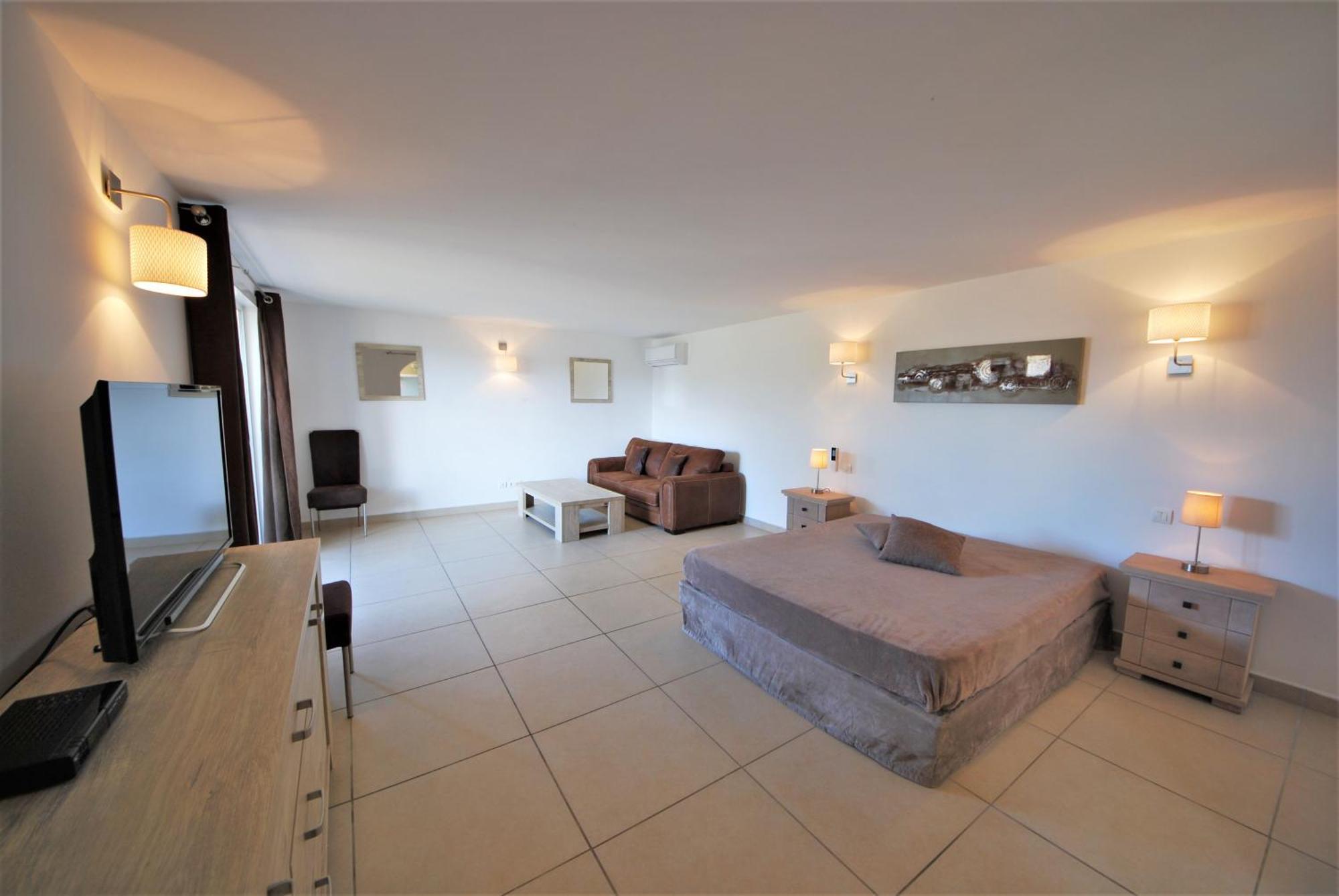 Residence Santa Giulia Park Porto-Vecchio  Rum bild