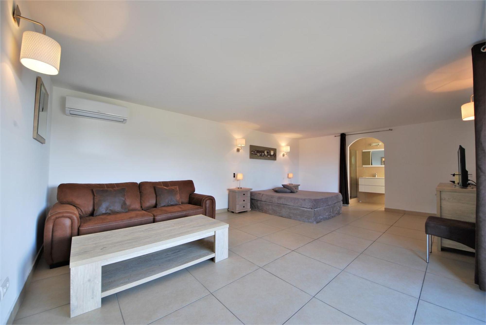 Residence Santa Giulia Park Porto-Vecchio  Rum bild